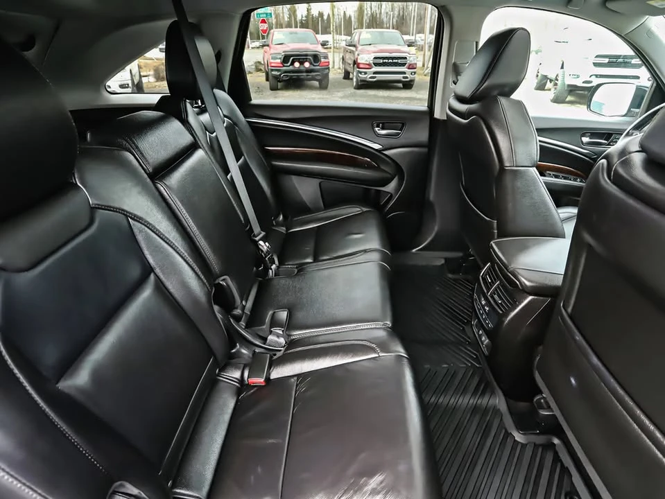 2020 Acura MDX 3rd Gen - Image 17 of 20
