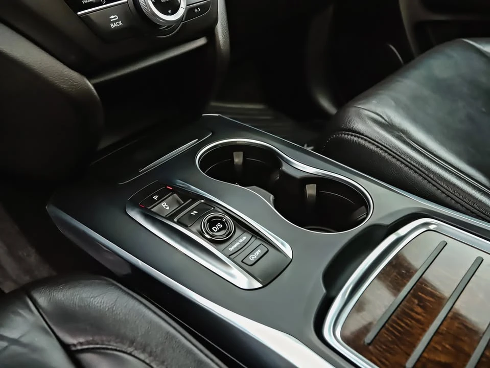 2020 Acura MDX 3rd Gen - Image 13 of 20