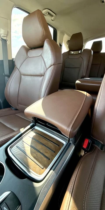 2020 Acura MDX 3rd Gen - Image 9 of 11
