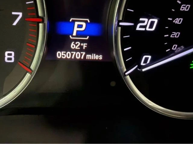 2020 Acura MDX 3rd Gen - Image 15 of 21