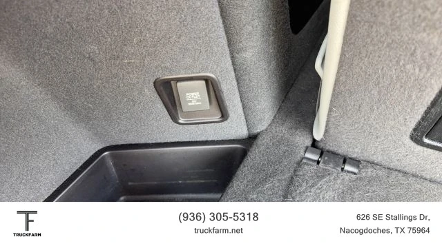 2020 Acura MDX 3rd Gen - Image 17 of 21