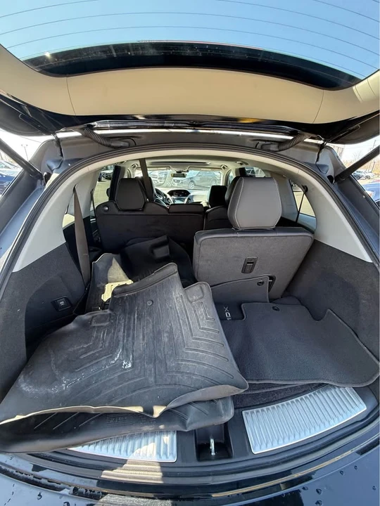2020 Acura MDX 3rd Gen - Image 17 of 18