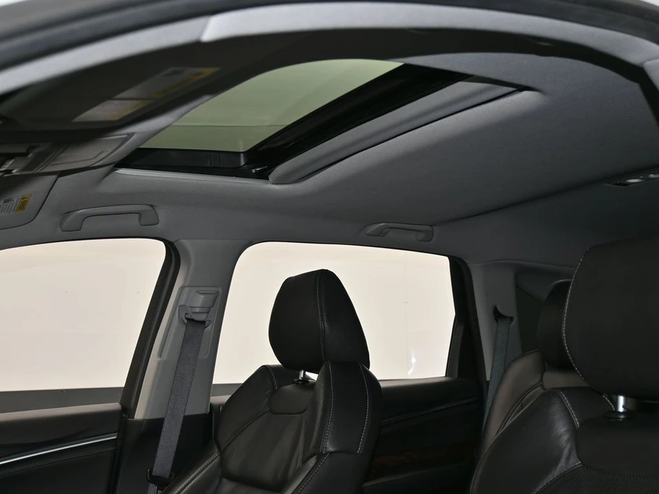 2020 Acura MDX 3rd Gen - Image 11 of 12