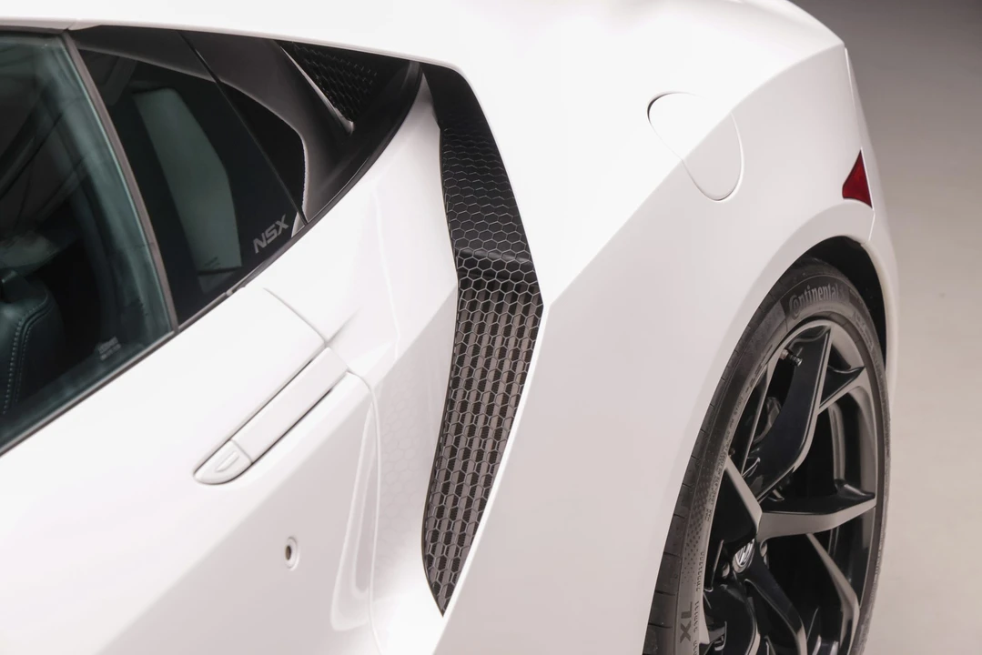 2020 Acura NC1 NSX - Image 26 of 31