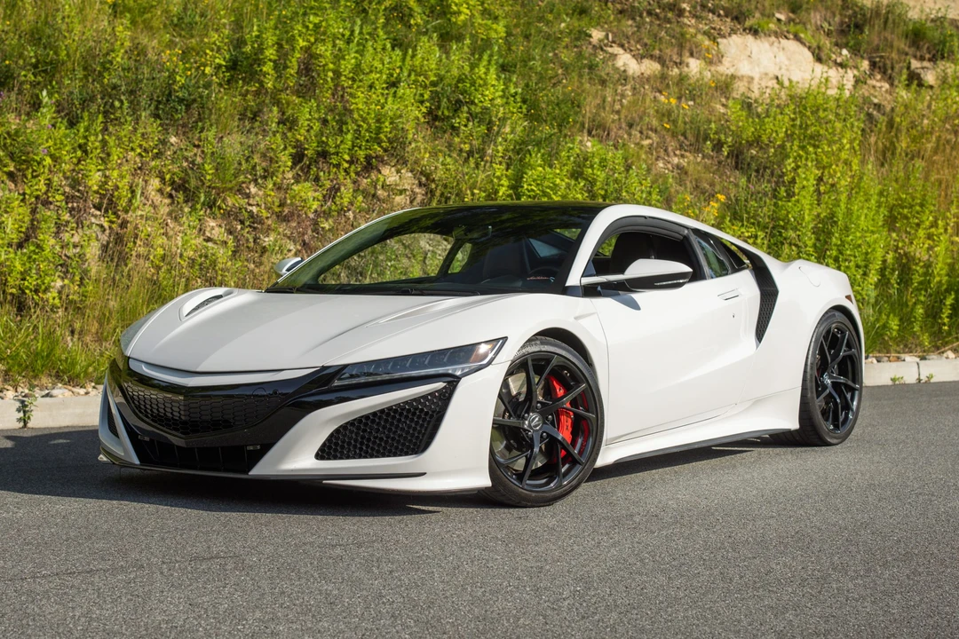 2020 Acura NC1 NSX - Image 2 of 31