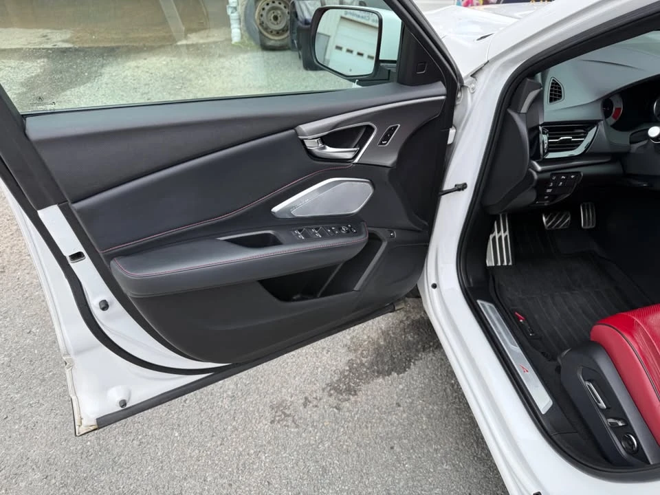 2020 Acura RDX 3rd Gen - Image 11 of 20