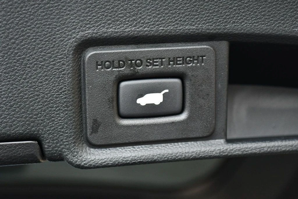 2020 Acura RDX 3rd Gen - Image 15 of 31