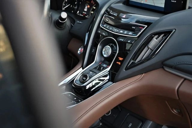 2020 Acura RDX 3rd Gen - Image 10 of 19