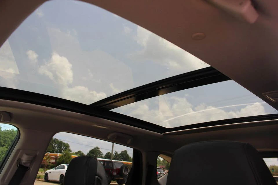 2020 Acura RDX 3rd Gen - Image 16 of 20