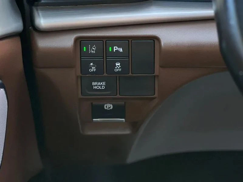 2020 Acura RDX 3rd Gen - Image 11 of 12