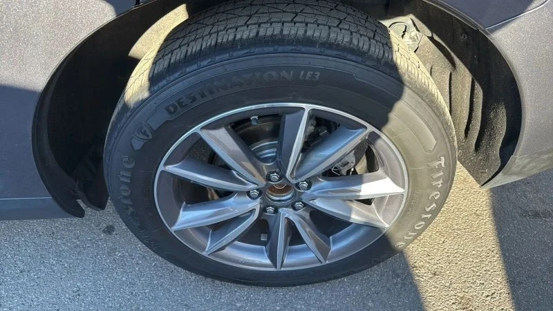 2020 Acura RDX 3rd Gen - Image 9 of 12
