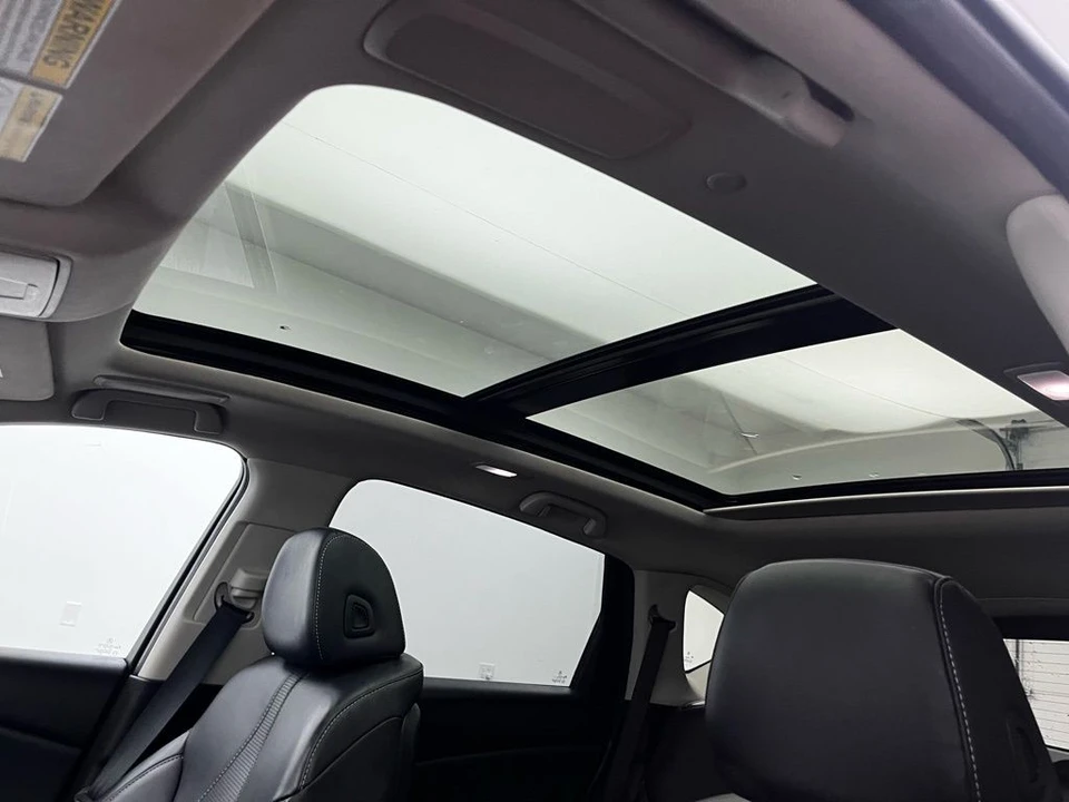 2020 Acura RDX 3rd Gen - Image 2 of 12