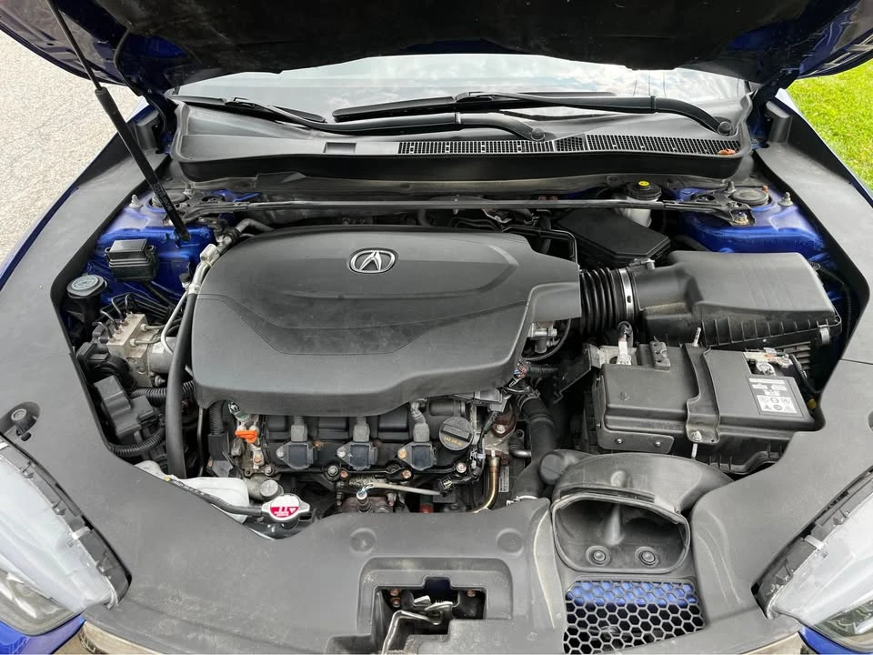 2020 Acura TLX 1st Gen - Image 9 of 13