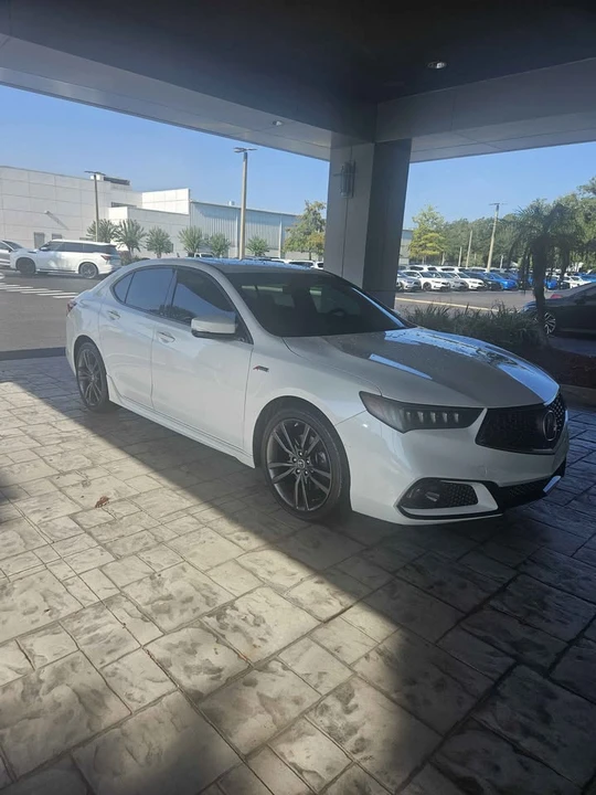 2020 Acura TLX 1st Gen - Image 2 of 15