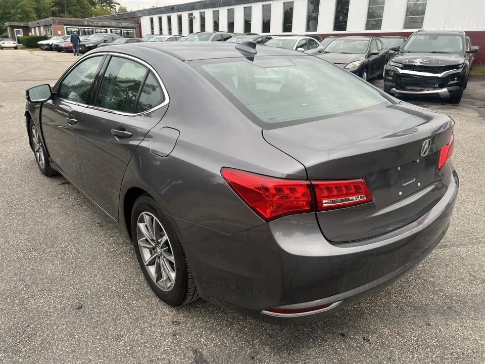 2020 Acura TLX 1st Gen - Image 7 of 12