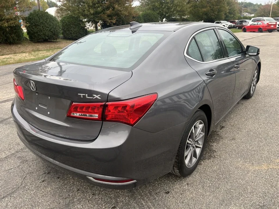2020 Acura TLX 1st Gen - Image 8 of 12