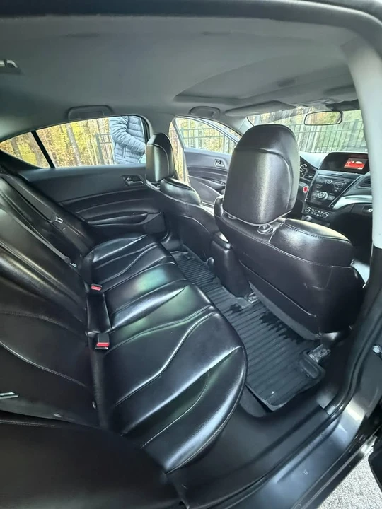 2020 Acura ILX - Image 12 of 18