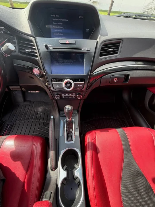 2020 Acura ILX - Image 16 of 20
