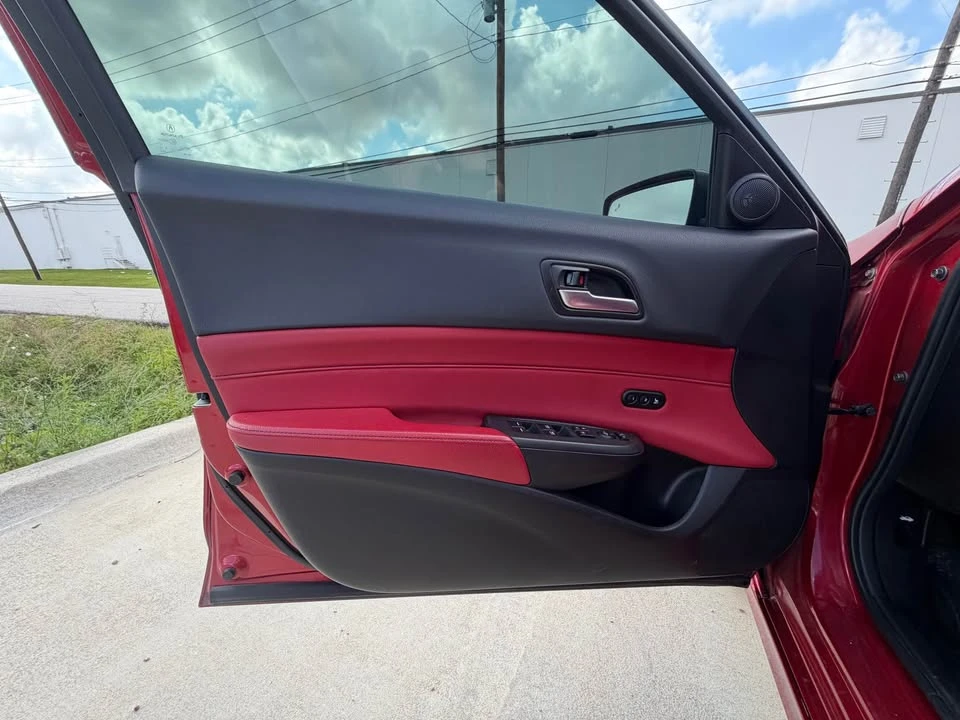 2020 Acura ILX - Image 13 of 20