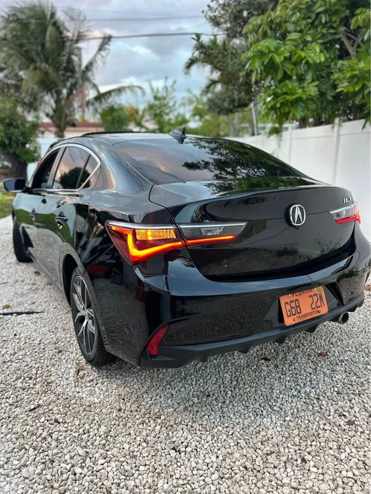2020 Acura ILX - Image 4 of 12