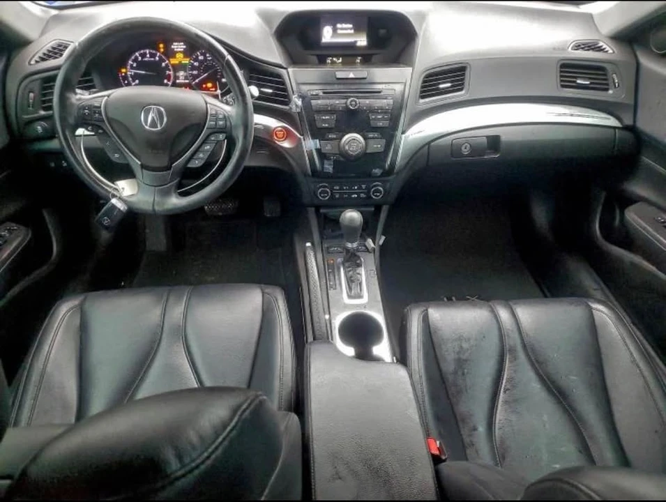 2020 Acura ILX - Image 8 of 11