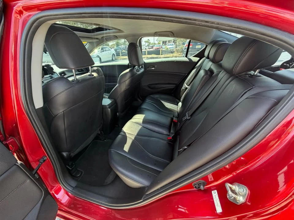 2020 Acura ILX - Image 6 of 7