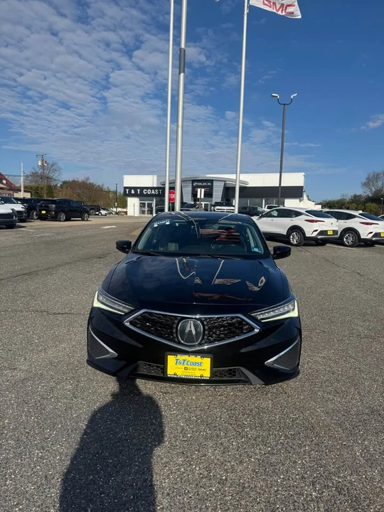 2020 Acura ILX - Image 2 of 9