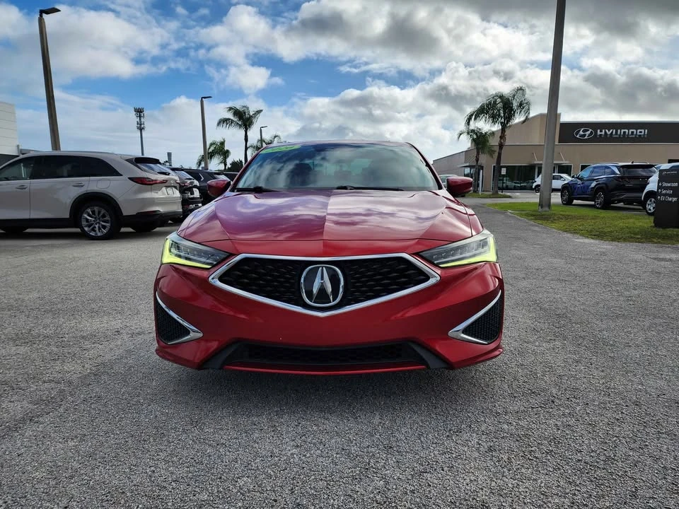 2020 Acura ILX - Image 2 of 15