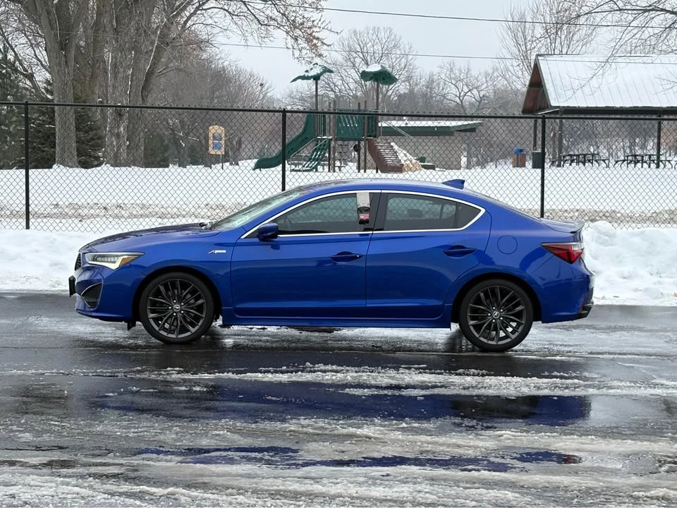 2020 Acura ILX - Image 2 of 14