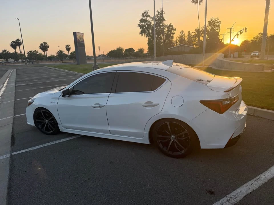 2020 Acura ILX - Image 5 of 19