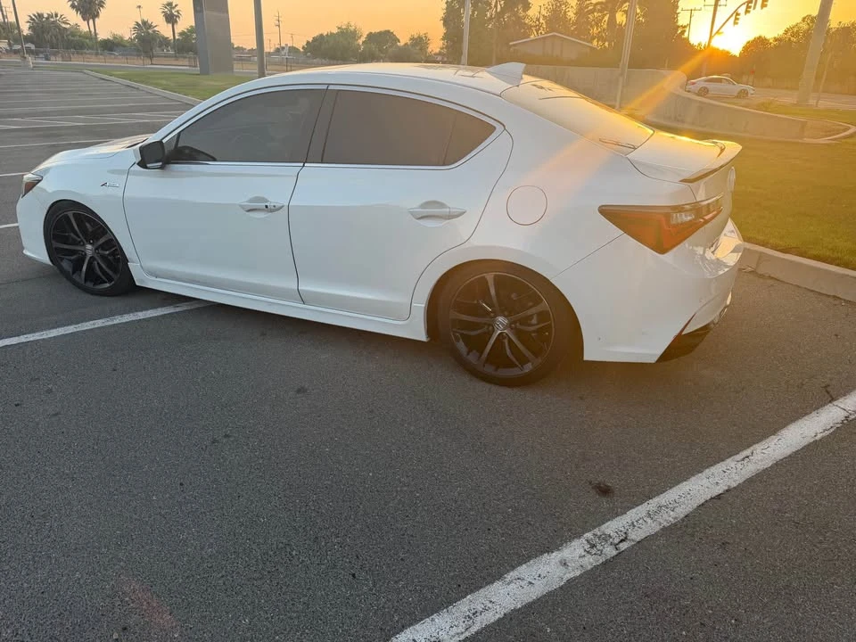 2020 Acura ILX - Image 6 of 19