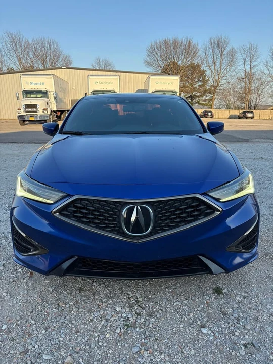 2020 Acura ILX - Image 2 of 16