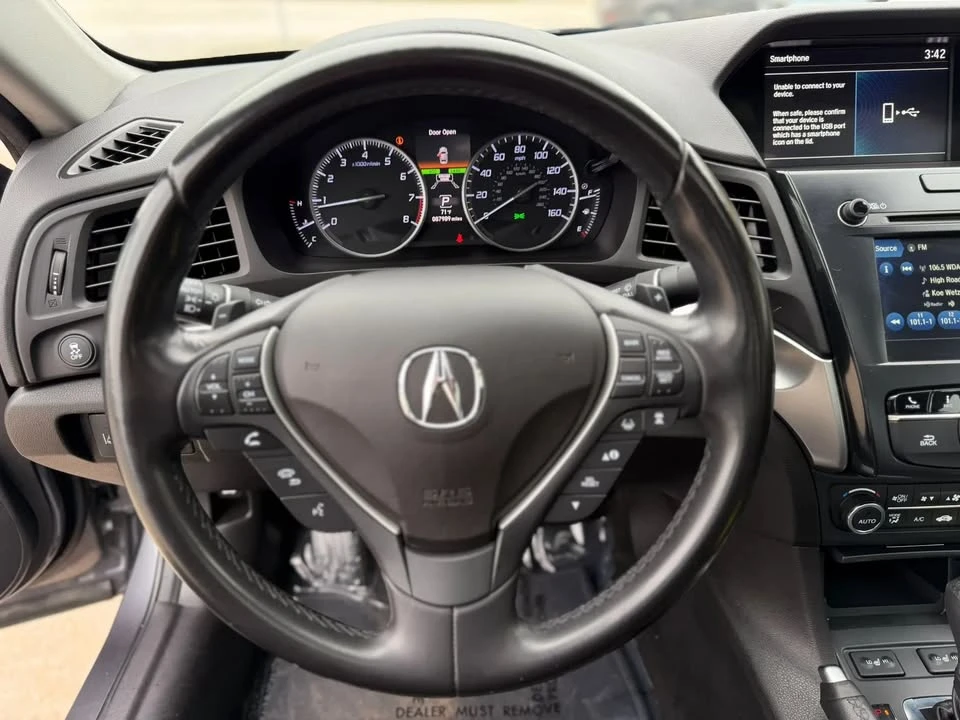 2020 Acura ILX - Image 17 of 20