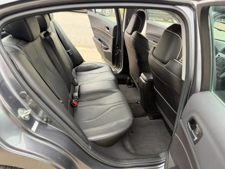 2020 Acura ILX - Image 14 of 20