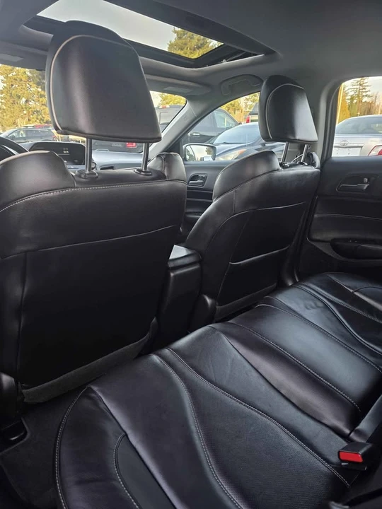 2020 Acura ILX - Image 13 of 18