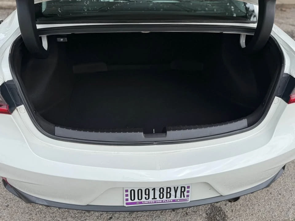 2020 Acura ILX - Image 8 of 15