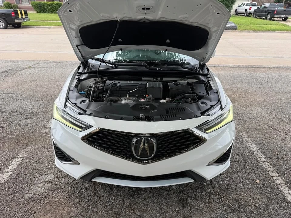 2020 Acura ILX - Image 2 of 15