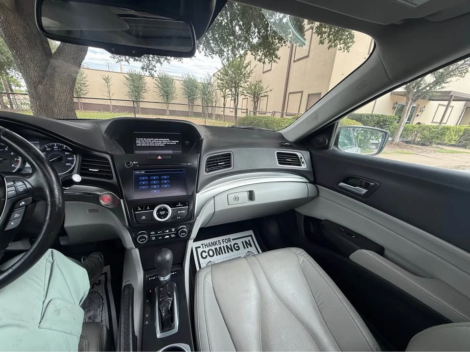 2020 Acura ILX - Image 14 of 15