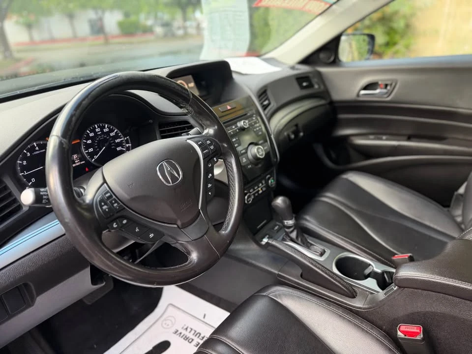 2020 Acura ILX - Image 5 of 16