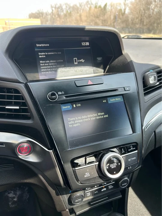2020 Acura ILX - Image 5 of 16