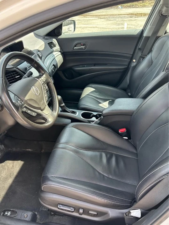2020 Acura ILX - Image 11 of 16
