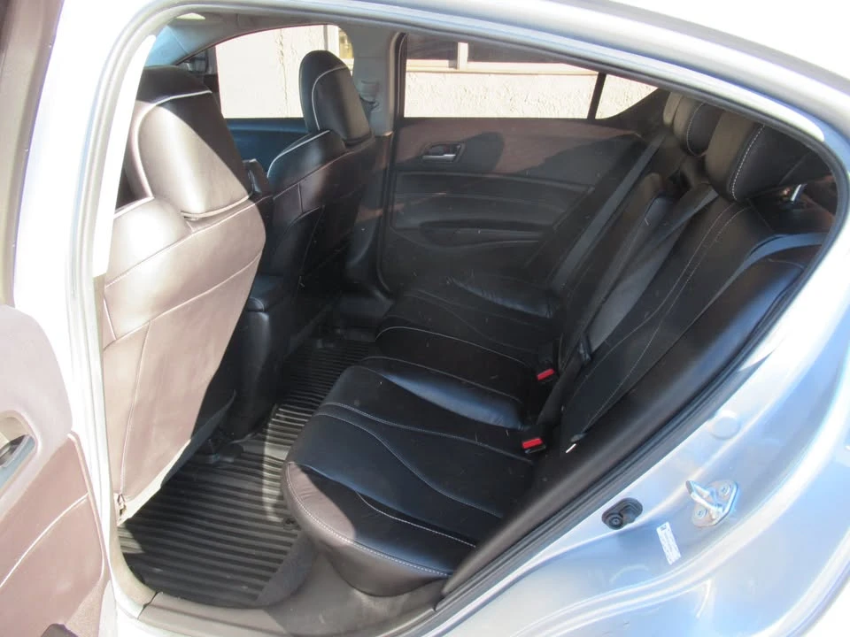 2020 Acura ILX - Image 4 of 8