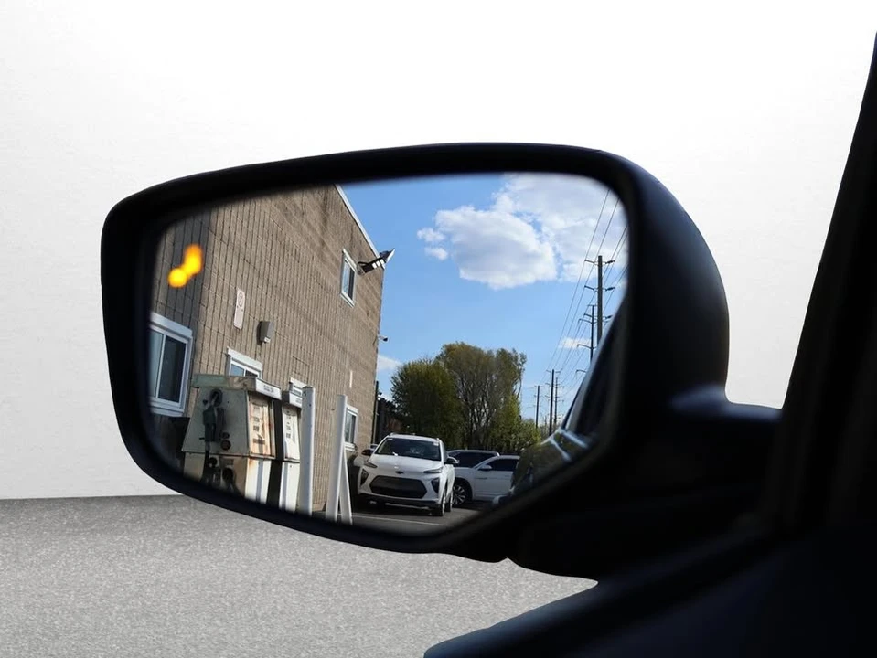2020 Acura ILX - Image 15 of 20