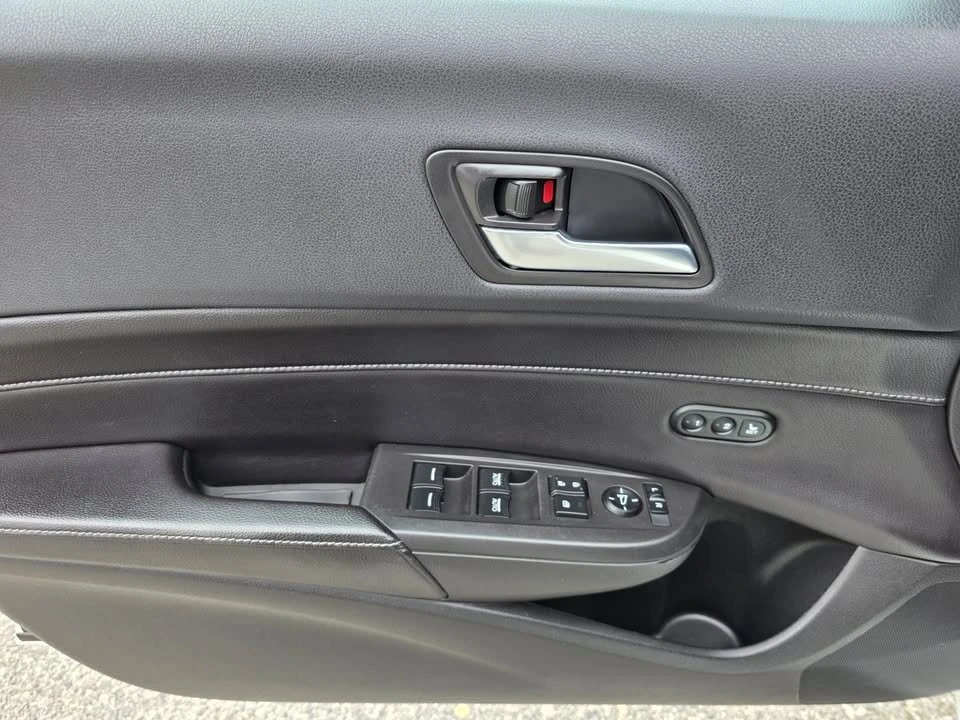 2020 Acura ILX - Image 15 of 17