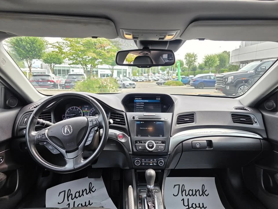 2020 Acura ILX - Image 10 of 17