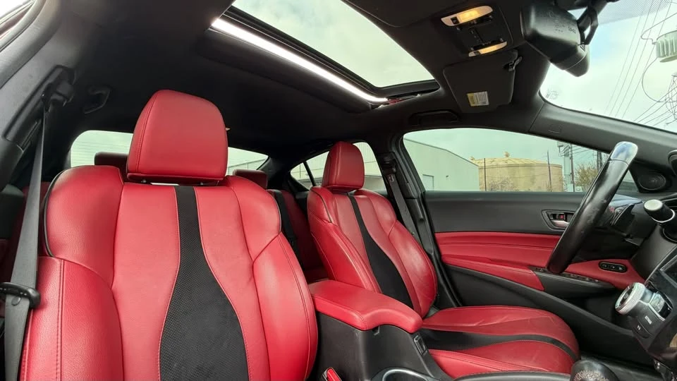 2020 Acura ILX - Image 12 of 19