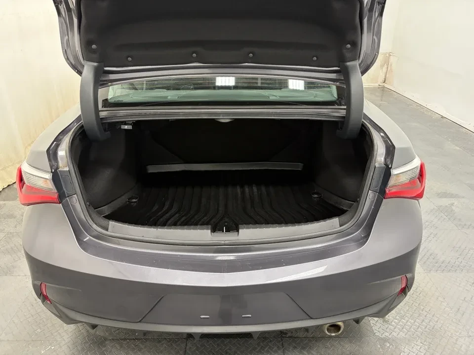2020 Acura ILX - Image 7 of 12