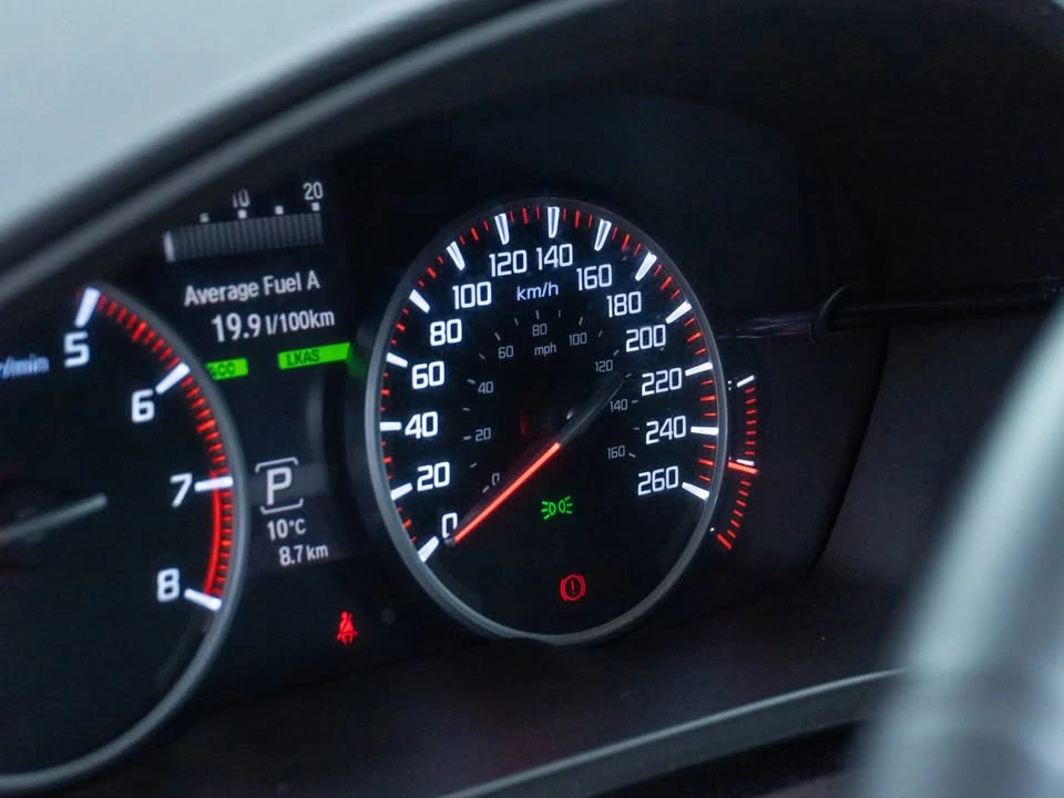 2020 Acura ILX - Image 11 of 20