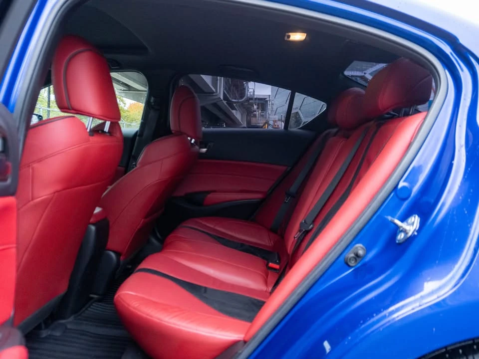 2020 Acura ILX - Image 17 of 20