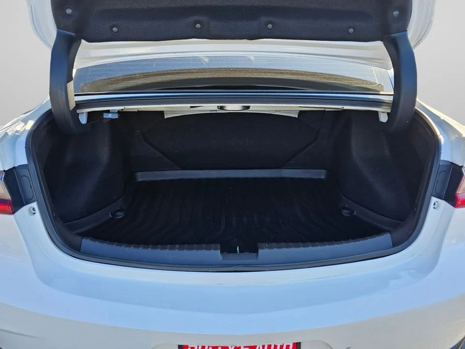 2020 Acura ILX - Image 17 of 20